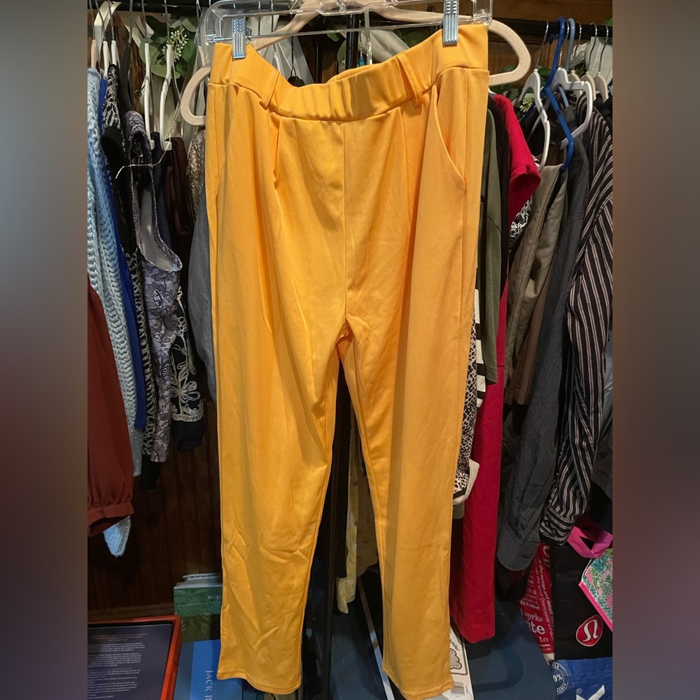 NWOT XL pants